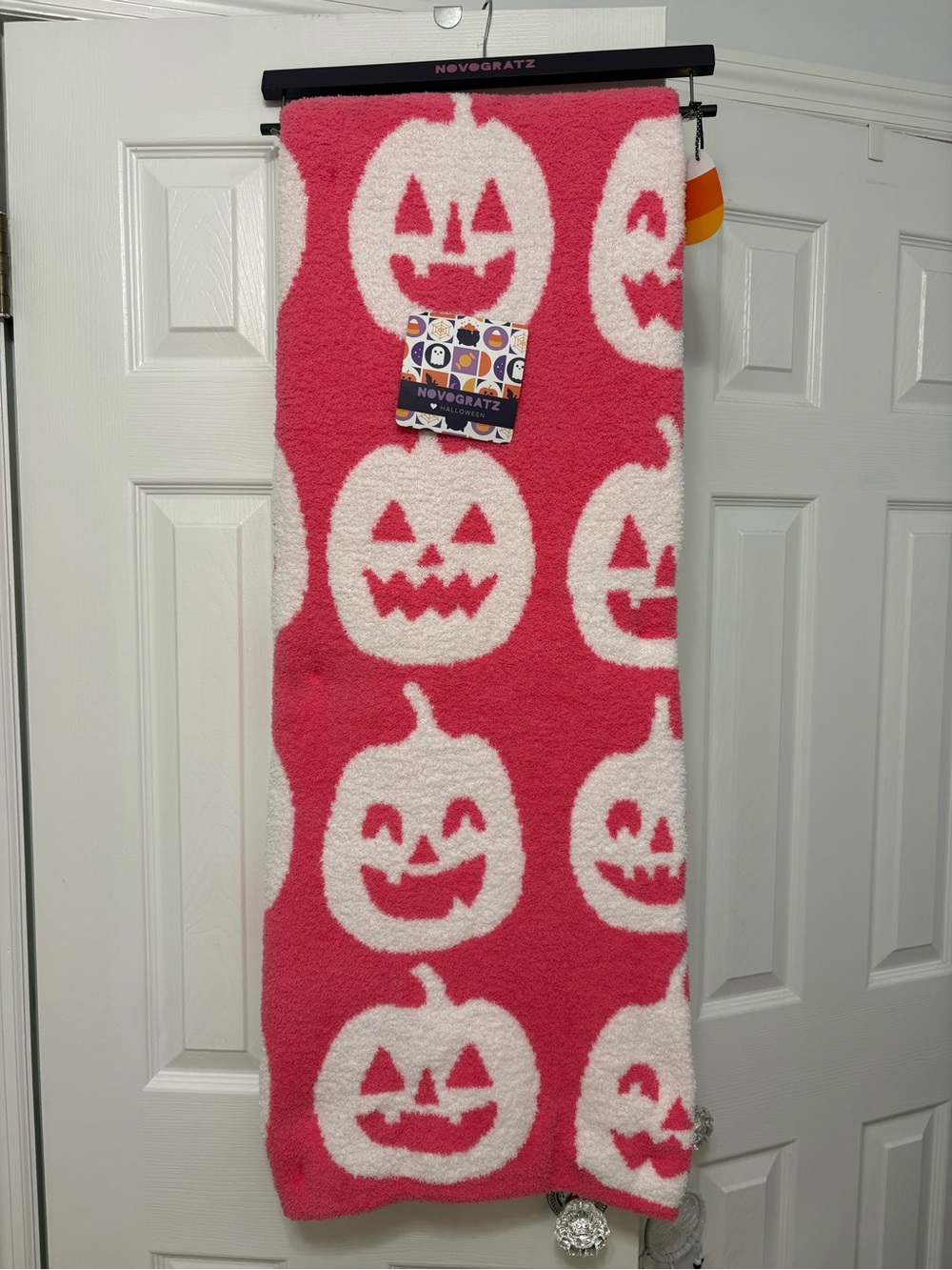 Novogratz Hot Pink Pumpkin Halloween Oversized Throw Blanket NWT
